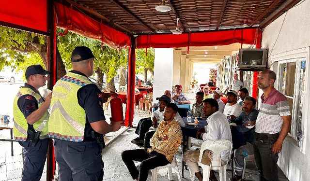 Edirne'de jandarmadan bilgilendirme faaliyeti