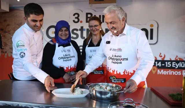 ‘Gastronomi Tırı’ Nilüfer’de... Enginarlı pilav ikram edildi