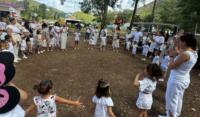 Muğla'da kreş öğrencileri 'Koleksiyon Bahçesi'nde