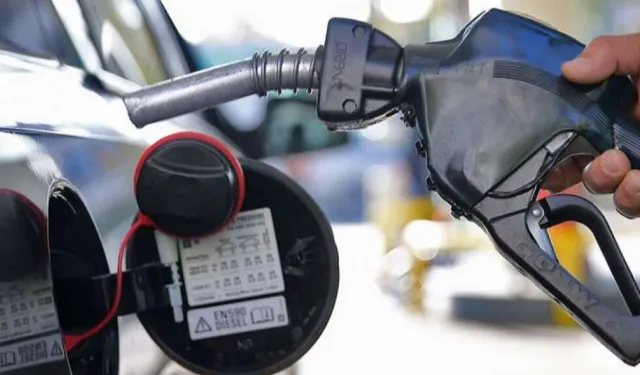 Benzin ve motorin fiyatları düştü