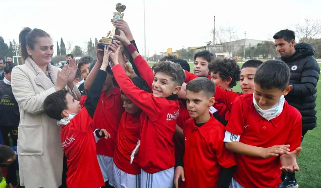 U11 Manisa Cup’ta kupa heyecanı