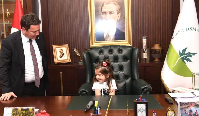 Bursa Osmangazi'de Başkan Aydın koltuğunu devretti!