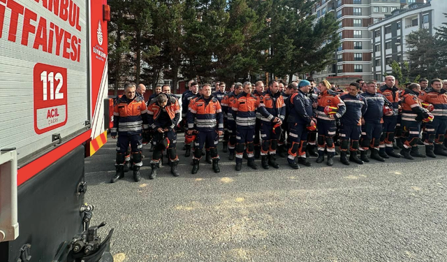 İBB'den İstanbul depremi bilgilendirmesi: Bin 500 personel ile sahada 24 saat hizmet verildi