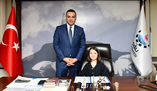 İzmir Çiğli'de minik Başkan'dan ilk talimat eğitim için geldi