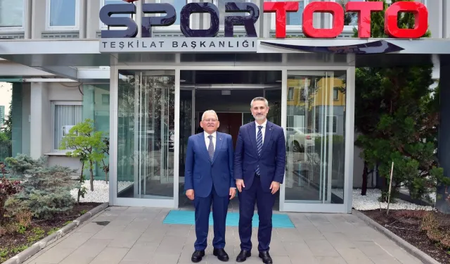 Kayseri Büyükşehir'den atletizm pisti yatırımı