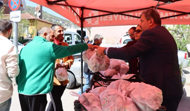Kocaeli İzmit'in üretimi mantarlar halkla buluşuyor