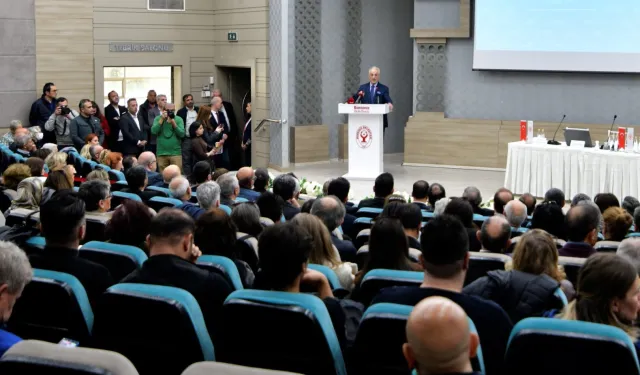 Konut hakkı ve sürdürülebilir politikalar İzmir Bornova’dan değerlendirildi