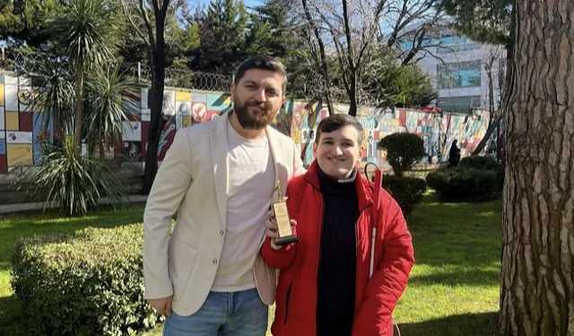 Ödül almaya engel yok!