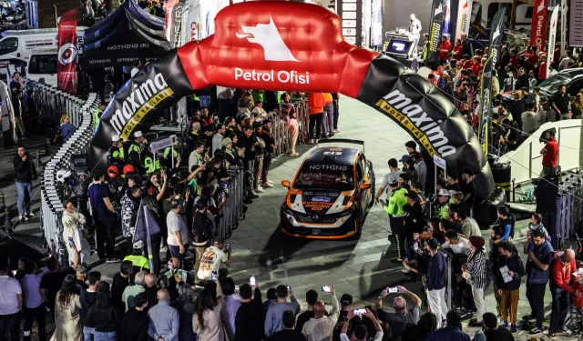 Rally Bodrum'da ünlüler ve gönüllüler renk kattı