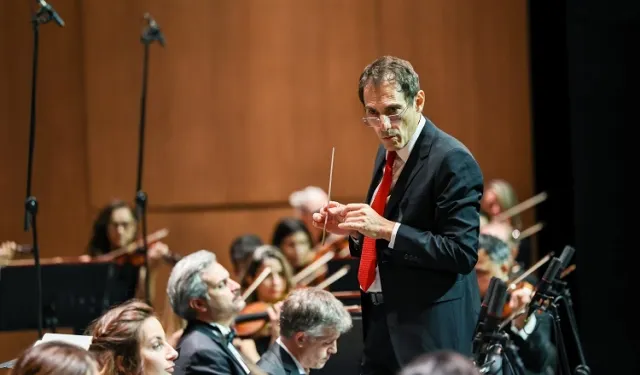 53. İstanbul Müzik Festivali, şehrin sesiyle ve müziğin rengini buluşturdu