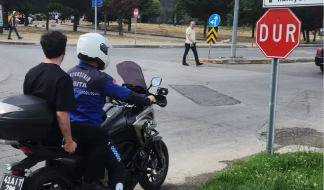 Kocaeli Zabıta ekipleri YKS nöbetinde