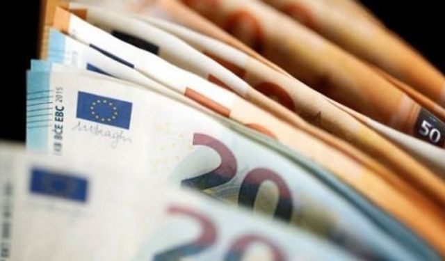 TCMB'nin faiz kararı sonrası Euro 50 TL seviyesini aştı