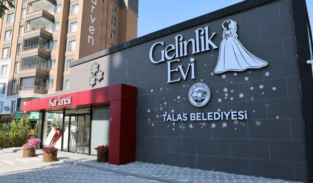 Kayseri Talas Kar Tanesi Gelinlik Evi'ne büyük ilgi