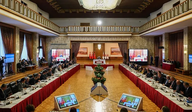 Süreç Komisyonu'ndan AKP, MHP ve DEM Partili üç üye, Öcalan ile görüştü:  Olumlu sonuçlar alınmıştır