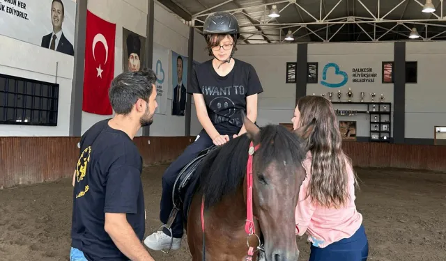 Özel bireylere ücretsiz hipoterapi