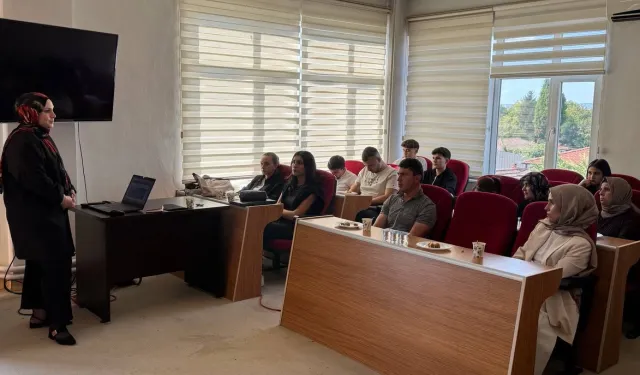 Özel gereksinimli vatandaşlara yasal haklar anlatıldı