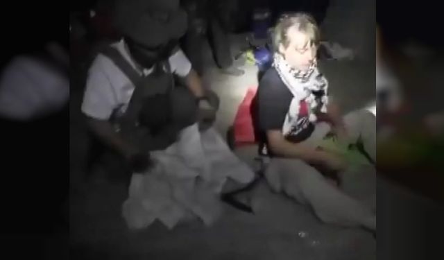 Genç aktivist Greta'ya kötü muamele; “tahtakuruları ile istila edilmiş” bir hücrede, su ve yemeğe yeterince ulaşamıyor