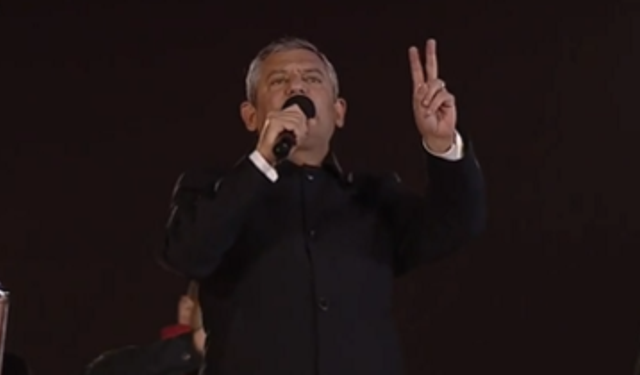 CHP lideri Özel Ümraniye'de konuştu: Bir iddia, iki soruşturma