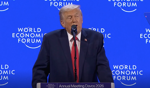 Trump, Davos'ta yine "büyük, güzel bir buz parçası"nı istedi