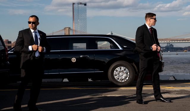 Yeni Gizli Servis koruma görevlilerine ücretsiz takım elbise desteği ABD'de tartışma yarattı
