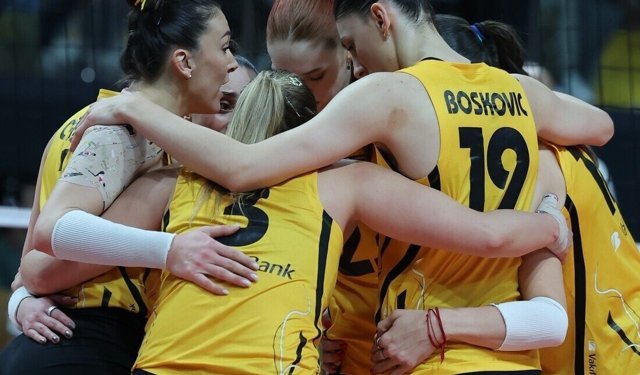 Sultanlar Ligi'nde şampiyon VakıfBank oldu!