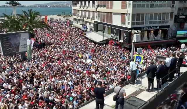 Özel, İzmir'de: İlk kez bugün bu sokaklarda büyük bir öfke görüyorum!