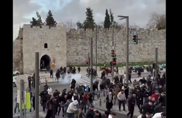 Mescid-i Aksa'da ilk kez Bayram Namazı kılınamadı