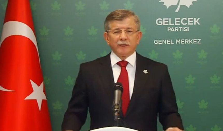 Davutoğlu: Gelecek Partisi'nin siyasi faaliyetlerini sonlandırma kararı aldık