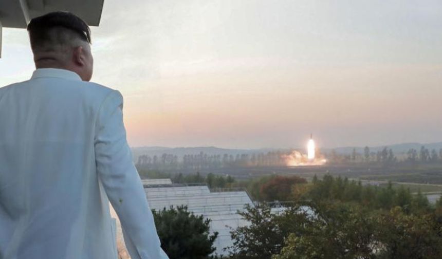 Kim Jong Un, Kuzey Kore'nin iktidardaki partisinin liderliğine beklendiği gibi yeniden seçildi