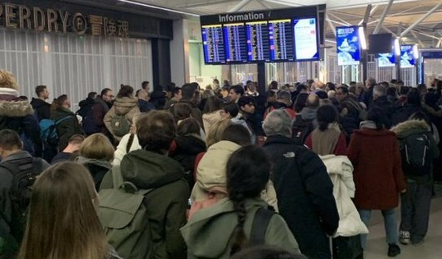 Uçak biletlerine zam geldi