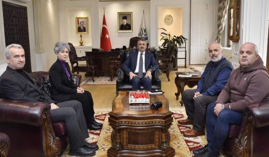Edirne'de gazetecilerden Vali Sezer'e ziyaret