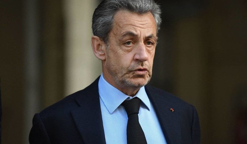 Sarkozy kararı açıklandı; Daha önce Nazi işbirlikçisi lider için uygulandı