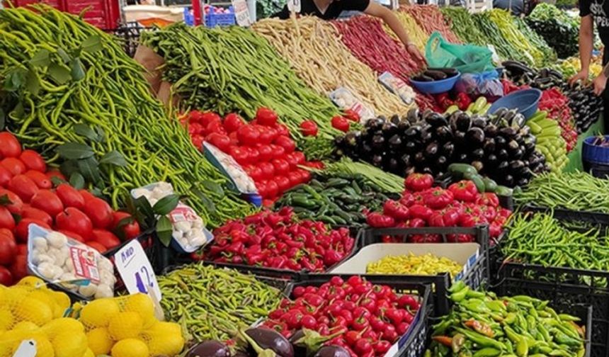 Fiyat farkı şampiyonu mandalina, markette zammın lideri pırasa oldu