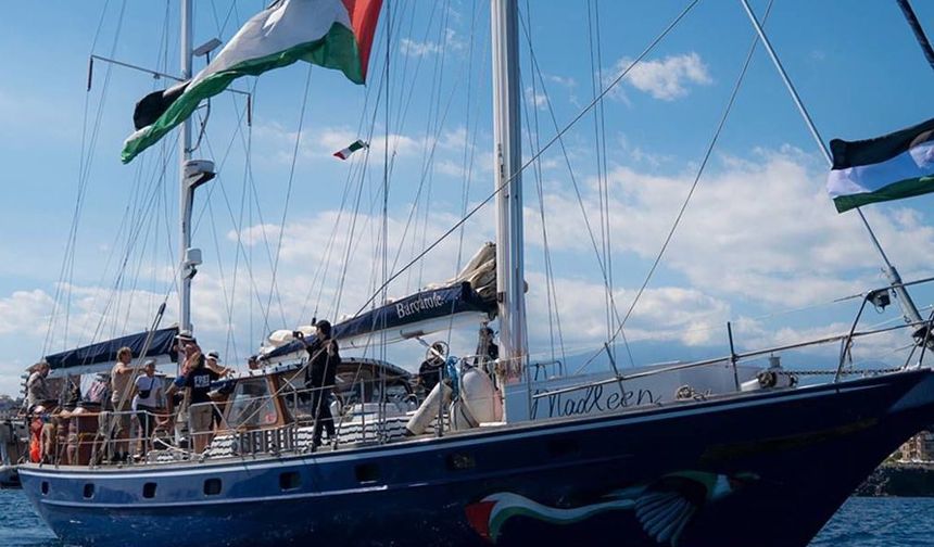 "Madleen", Gazze'ye insani yardım ulaştırmak için denize açıldı