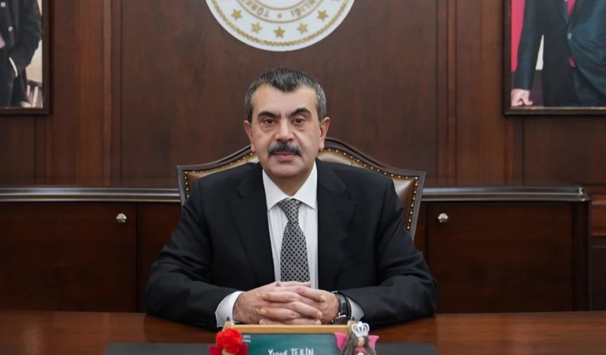 Bakan Tekin, ara tatillerin kaldırılmayacağını açıkladı