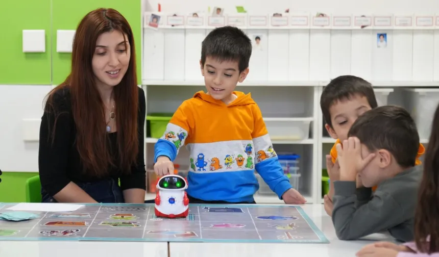 MEB'de ikinci kez isteğe bağlı yer değiştirme başvuları açıldı