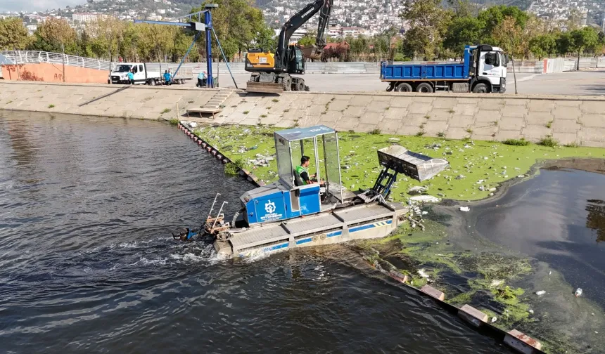 İzmit Körfezi’ne temizlik kalkanı