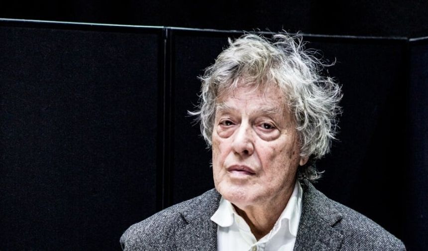"Son altmış yılın en parlak ve en çok takdir edilen oyun yazarlarından" Stoppard, yaşamını yitirdi