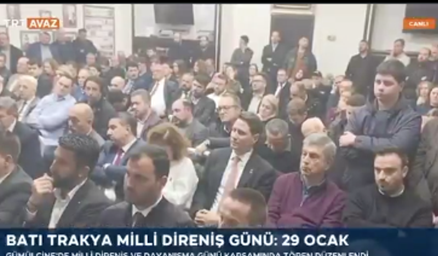 Özdağ'dan TRT'ye tepki: Her fırsatta bize ikinci sınıf yurttaş olduğumuzu hatırlatıyorsunuz