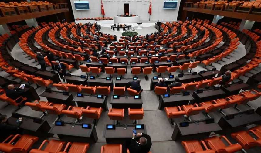 Pırlanta, elmas ve değerli taşlardan ÖTV alınmasıyla ilgili düzenleme nasıl geri çekildi?