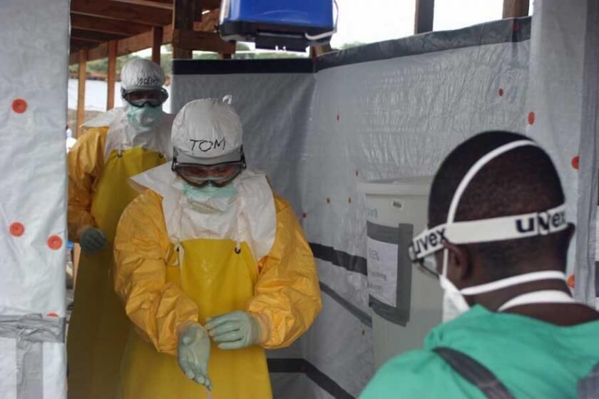 Sınır Tanımayan Doktorlar: Ebola'nın hızla yayılması "son derece endişe verici"
