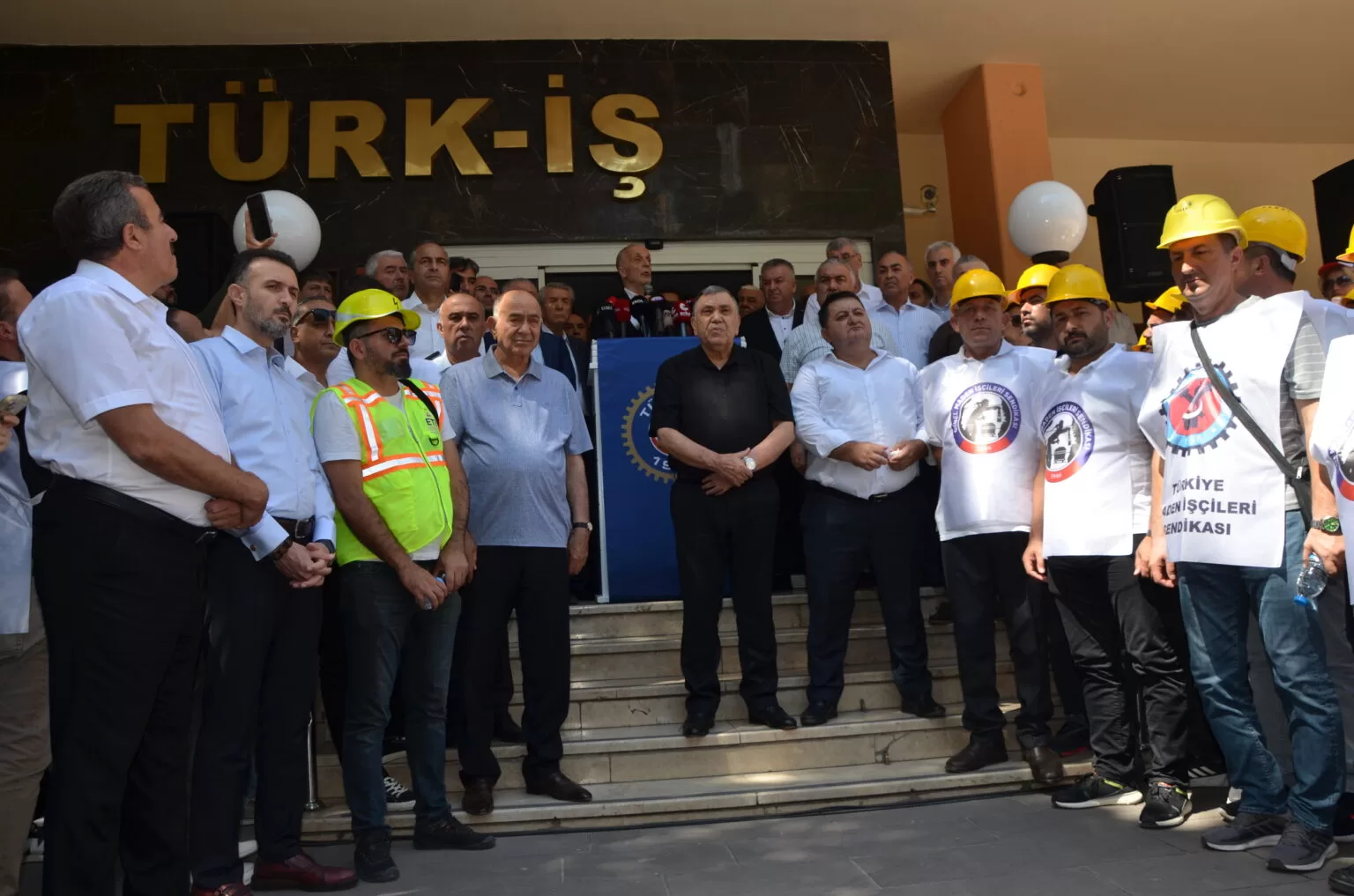 Türkiş Grev2