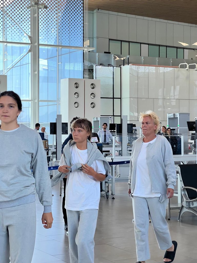 Greta Sınırdışı
