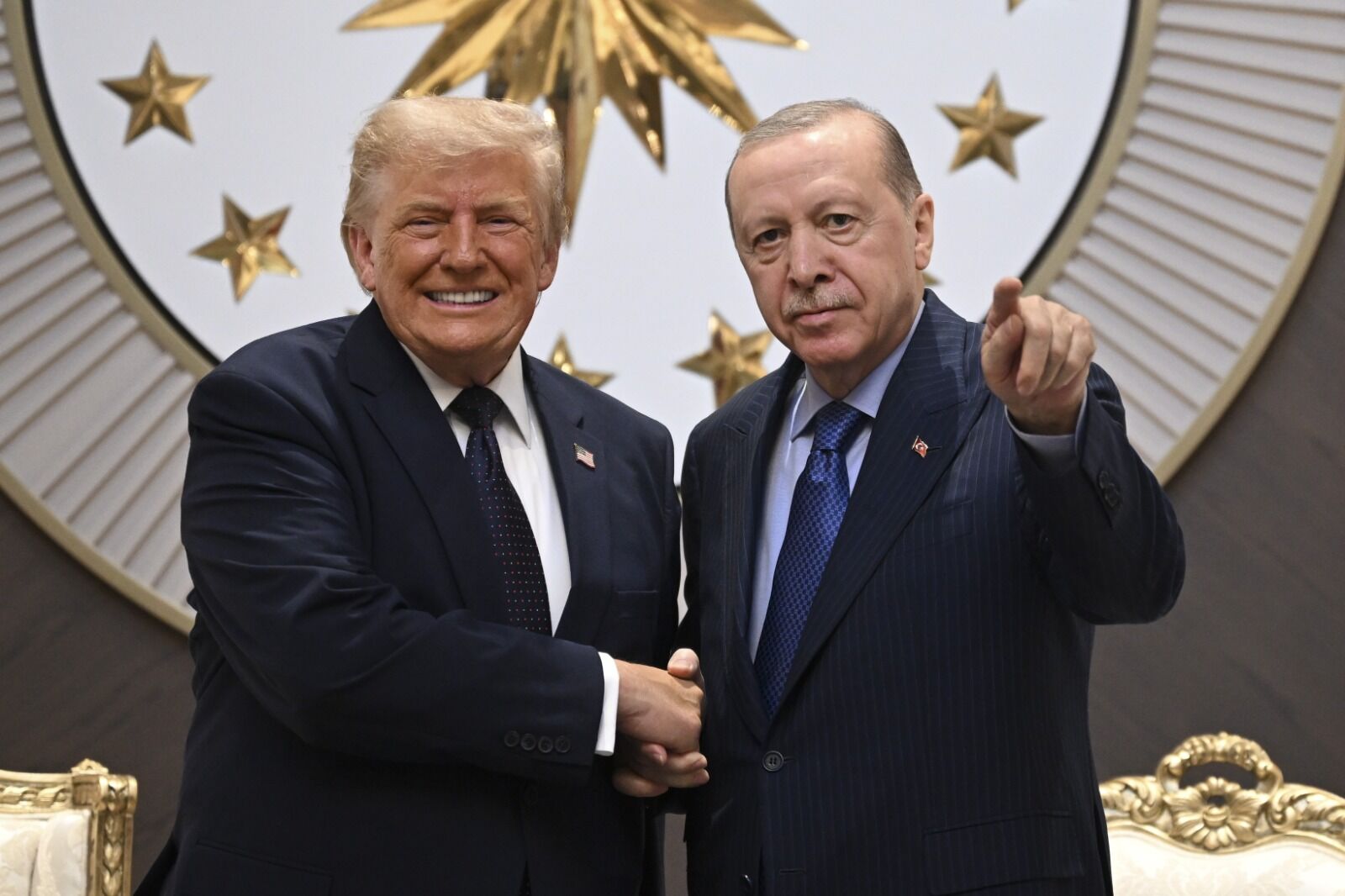 Trump: Türkiye'ye CAATSA yatırımları kaldırılacak
