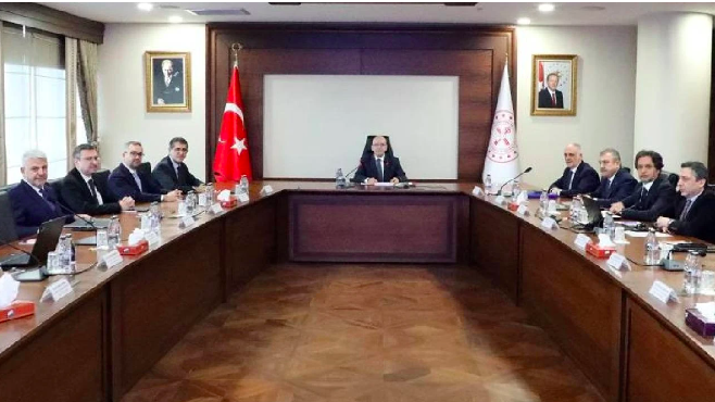 Finansal İstikrar Komitesi: Likidite sıkışıklığının giderilmesi ve bulaşma riskinin önlenmesi için tedbirler uygulanacak
