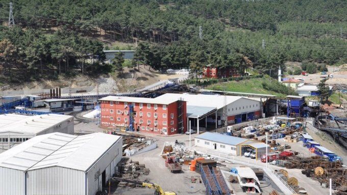 Soma'daki 5 işçinin yaşamını yitirdiği maden göçüğüne ilişkin soruşturmada 9 gözaltı